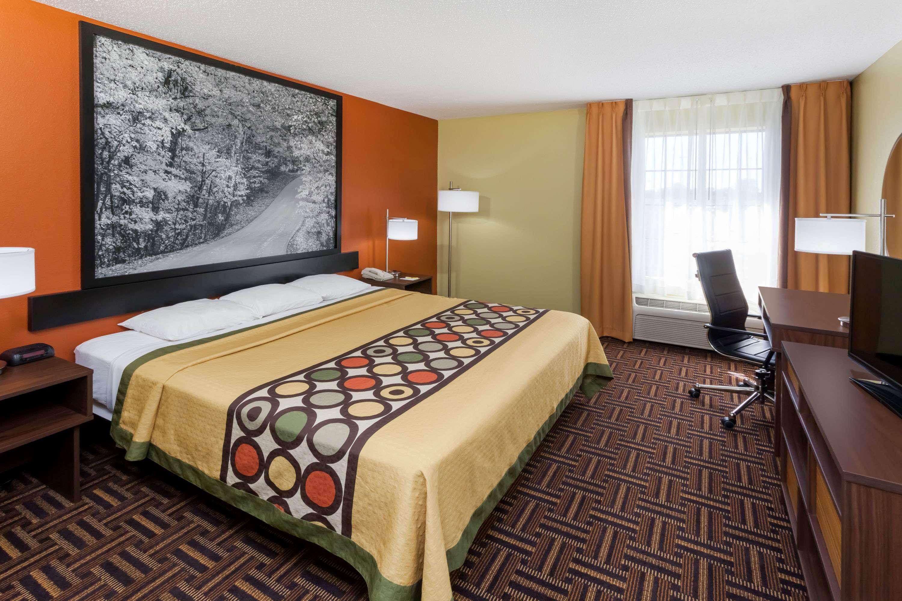 Super 8 By Wyndham Rochester Ngoại thất bức ảnh